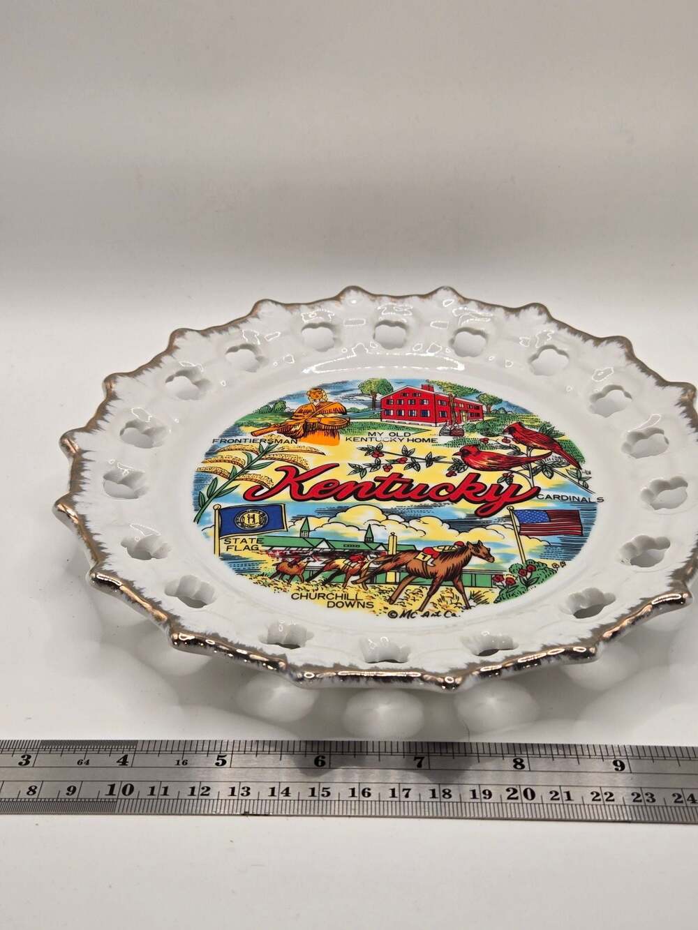 VTG 1970s MC Art Co  State kentucky Reticulated Porcelain Souvenir Plate